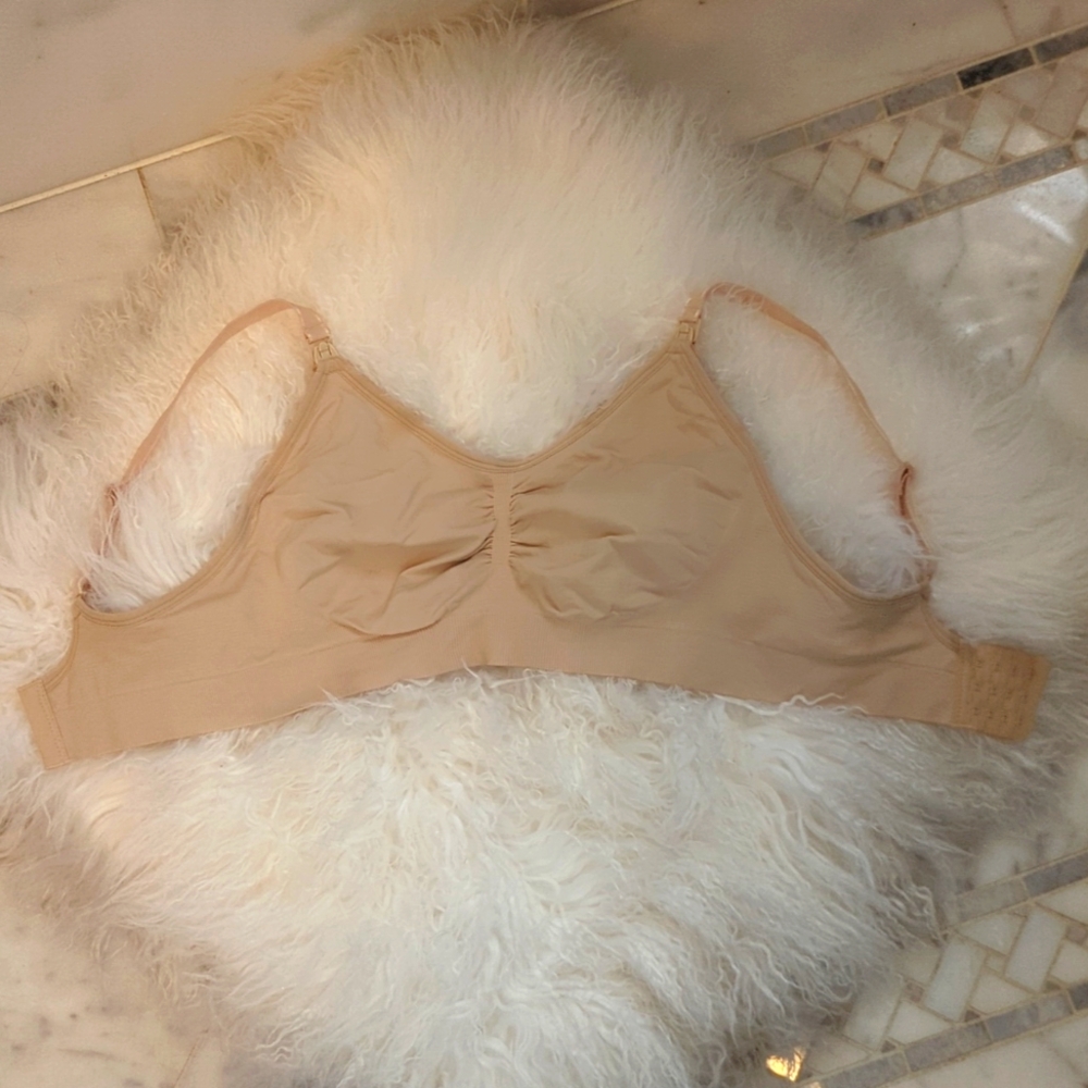 Motherhood maternity brrr nursing bra nude